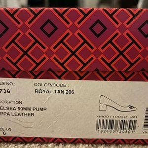 Brand new Tory Burch Tan Napa Leather Pumps